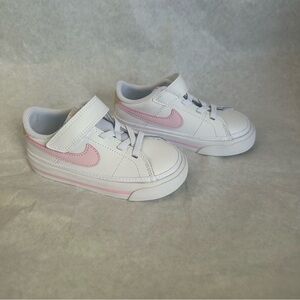 Nike Court Legacy little kids size 8 shoes